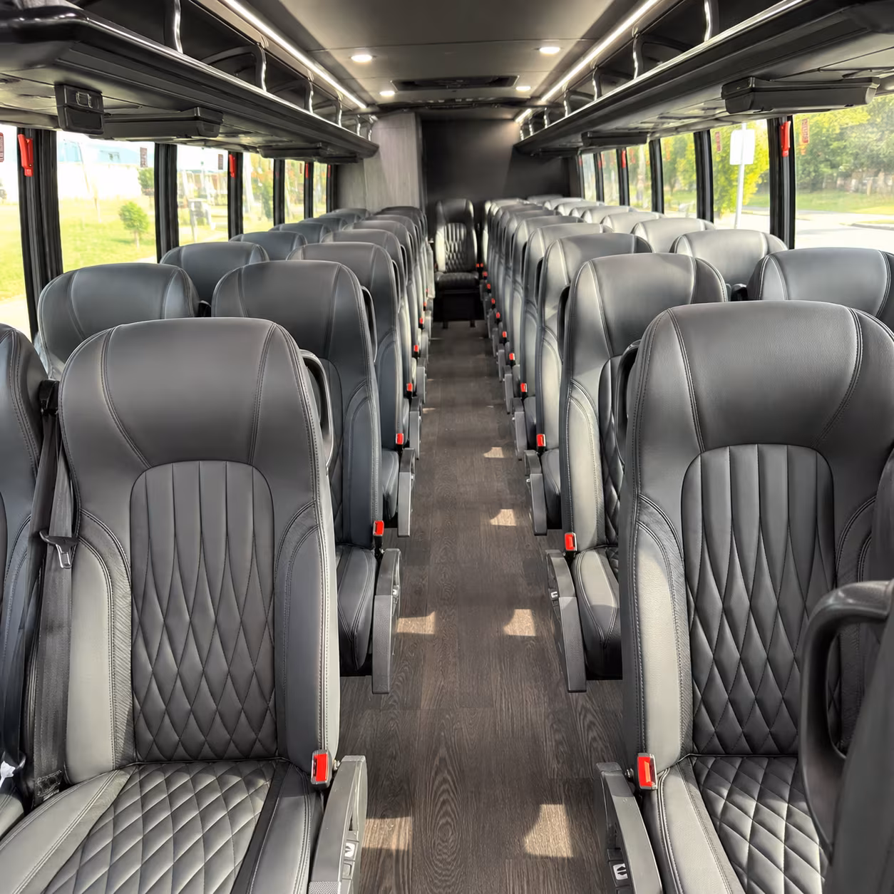 book a bus for your next airport transfer 1