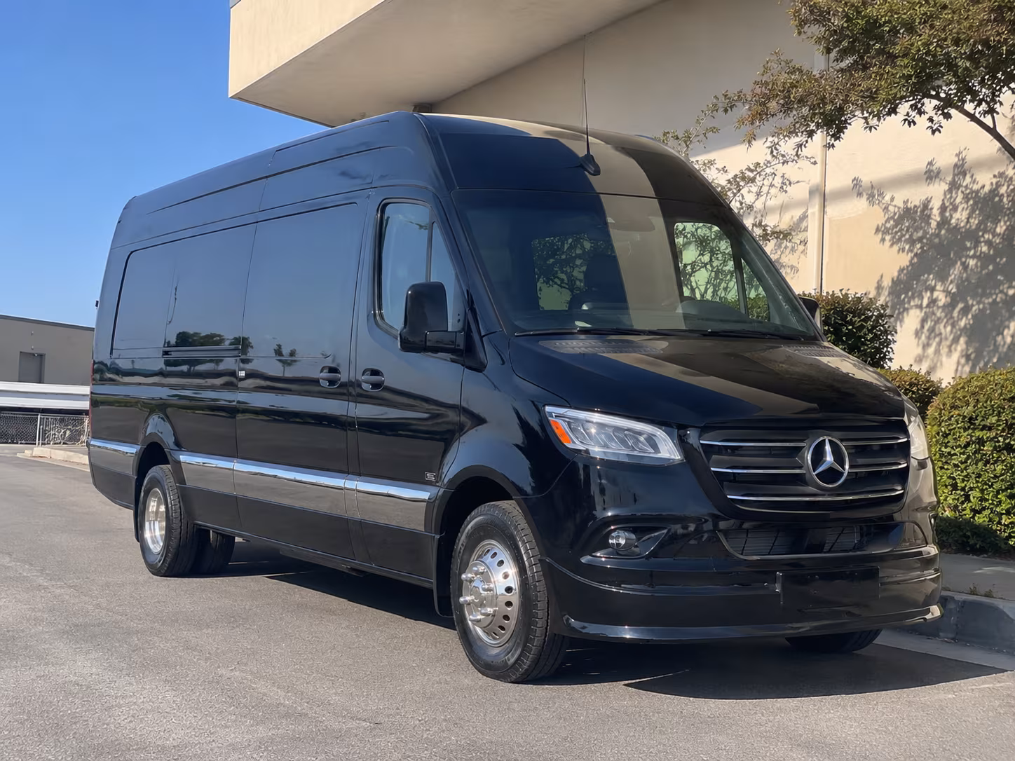 bus rental options for tyler trips
