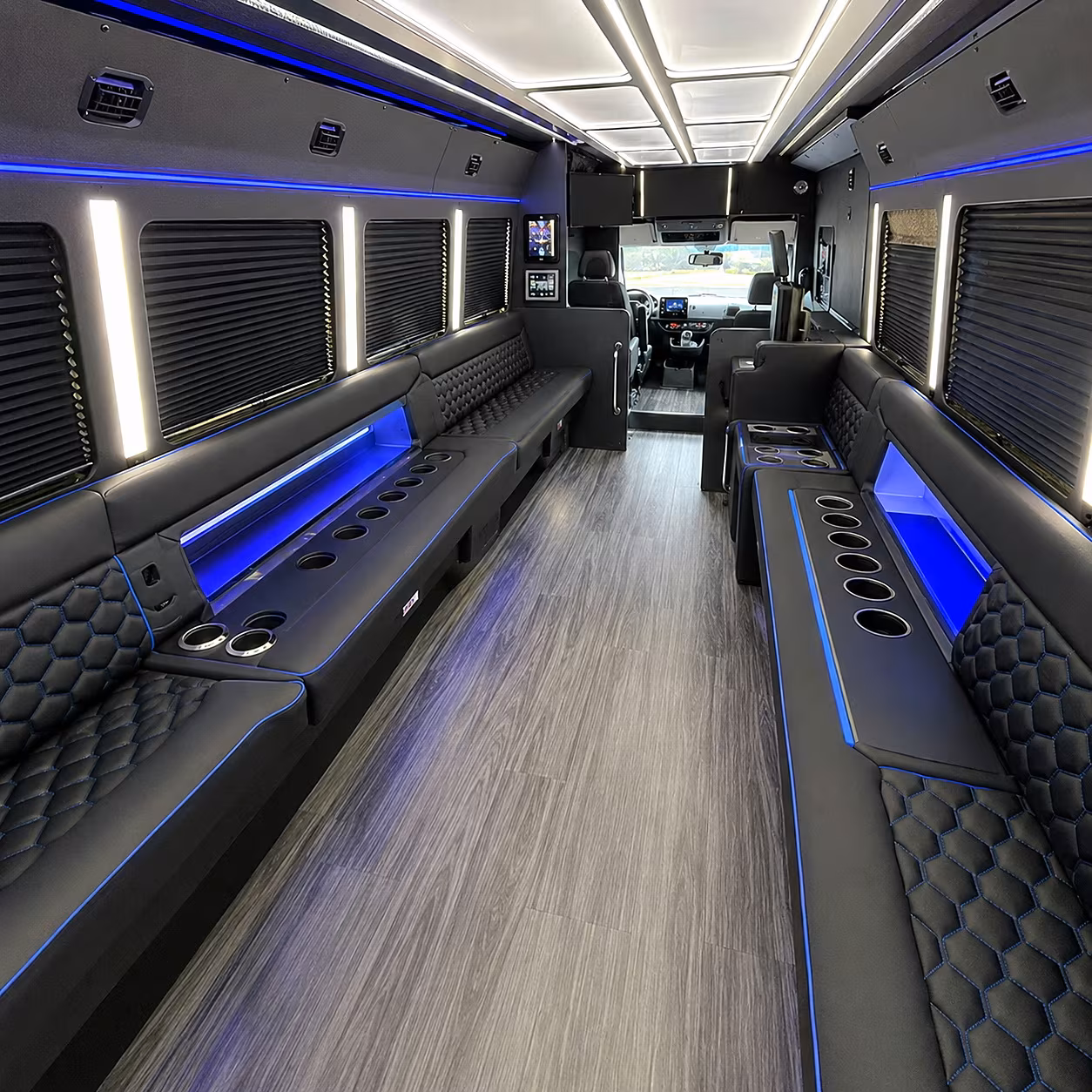 buses for tyler college and university group trips