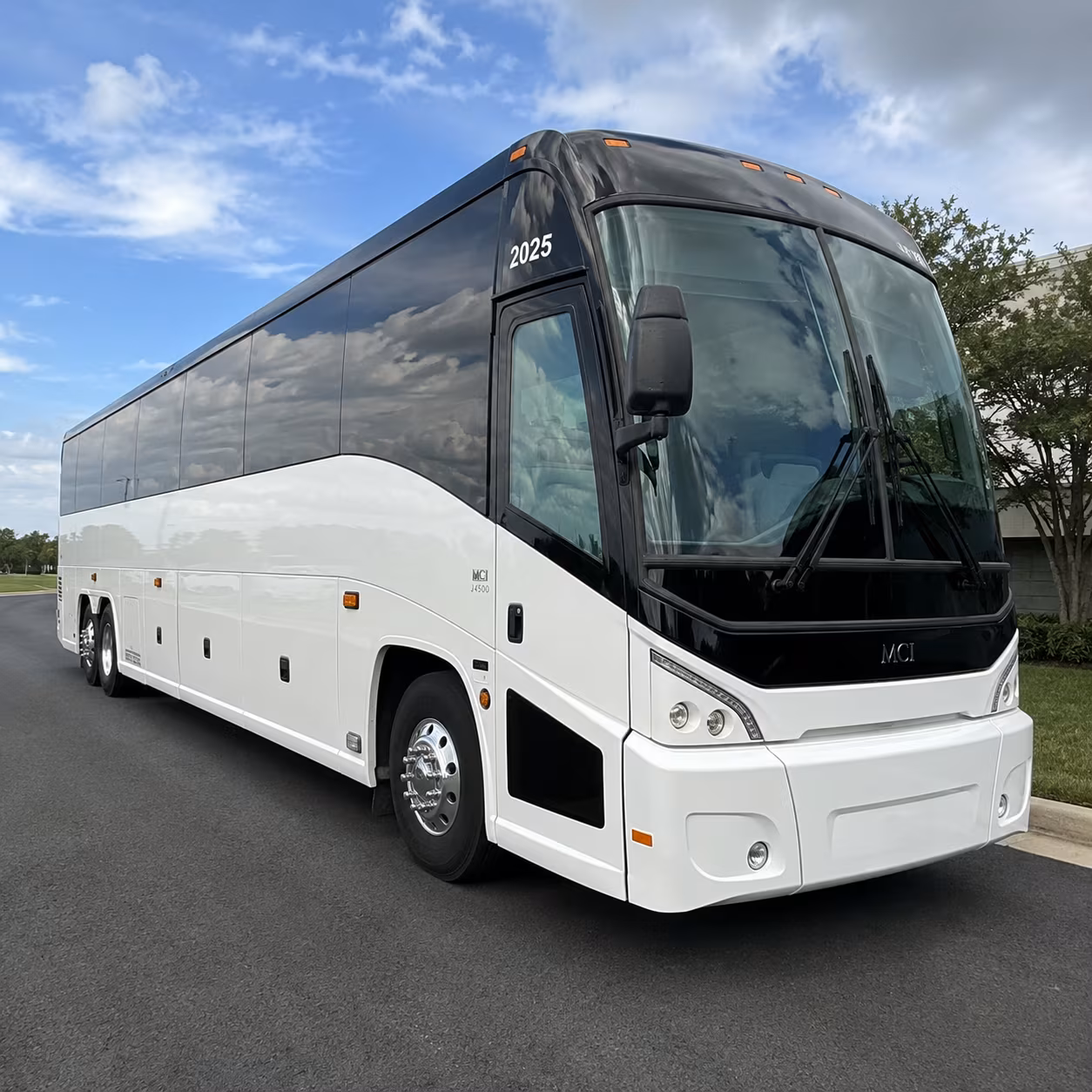 charter bus transfers to dallas fort worth international airport from tyler