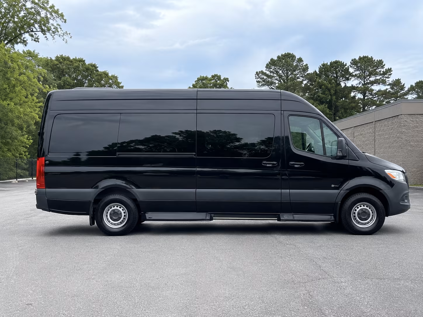 sprinter vans and minibuses for smaller tyler school groups